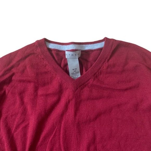 New Men’s Retreat Red Sweater Size Medium - Picture 2 of 6